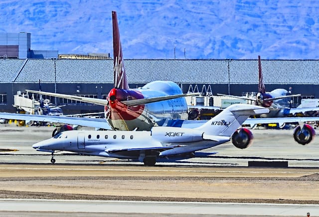 N706XJ - Business jet
