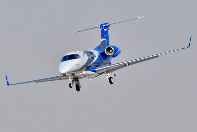 N896LS - Business jet