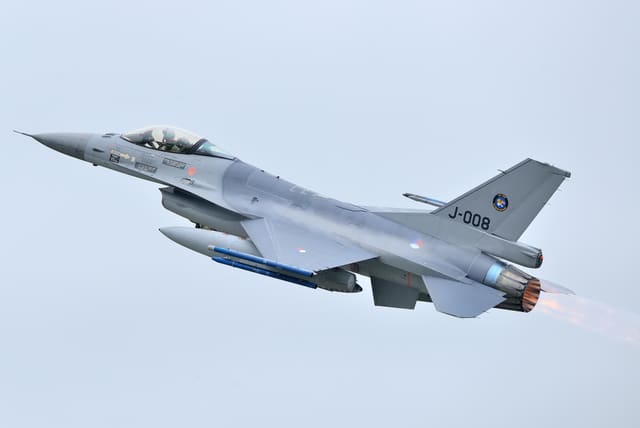  - Single-engine aircraft
