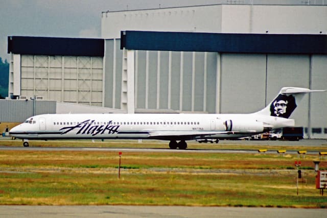 N977AS - Douglas