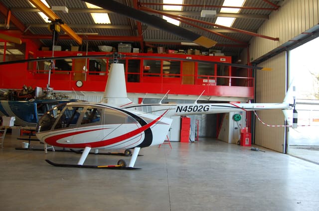 N4502G - Helicopter