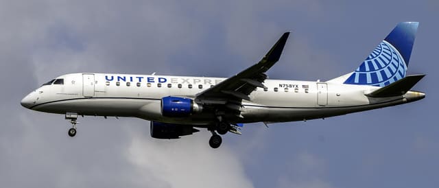 N758YX - Embraer