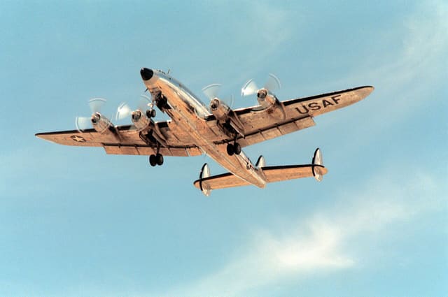 N9463 - Lockheed