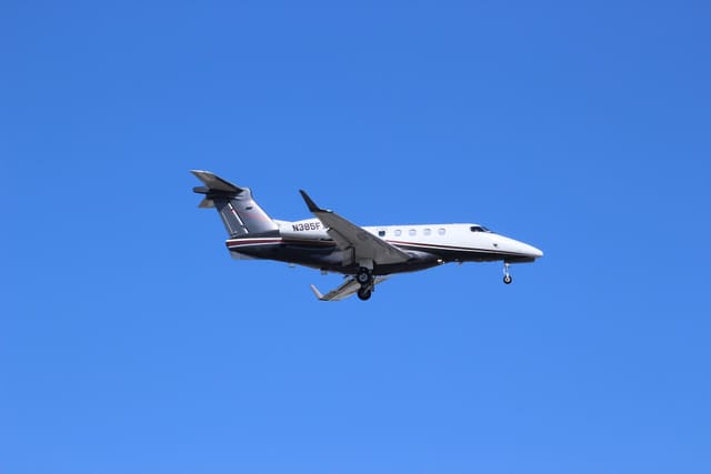 N385FX - Embraer