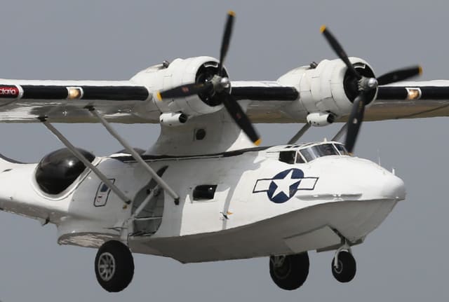  - Twin-engine aircraft