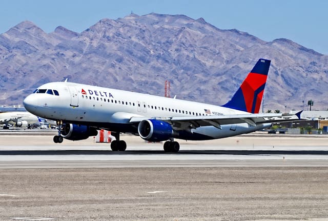 N352NW - Airbus