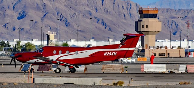 N25XM - Pilatus