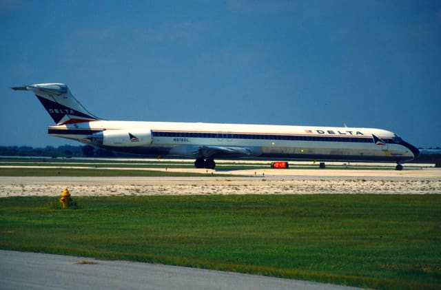 N978DL - Aircraft