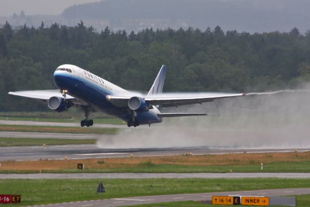 N654UA - Boeing
