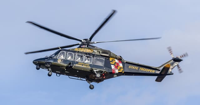 N382MD - Helicopter