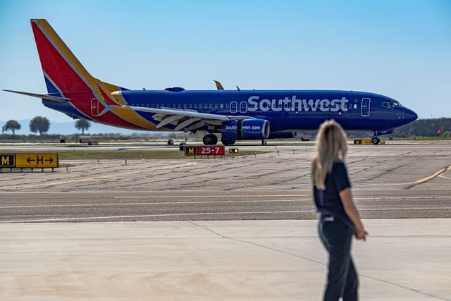 N8663A — Boeing