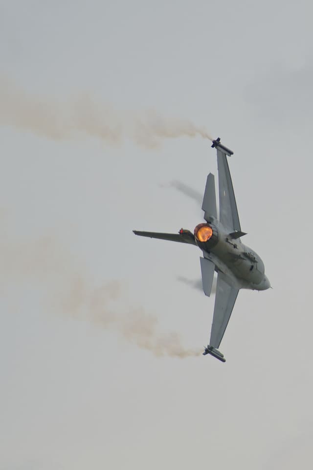  - Single-engine aircraft