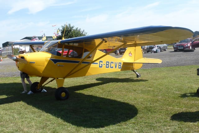 G-BCVB - Piper