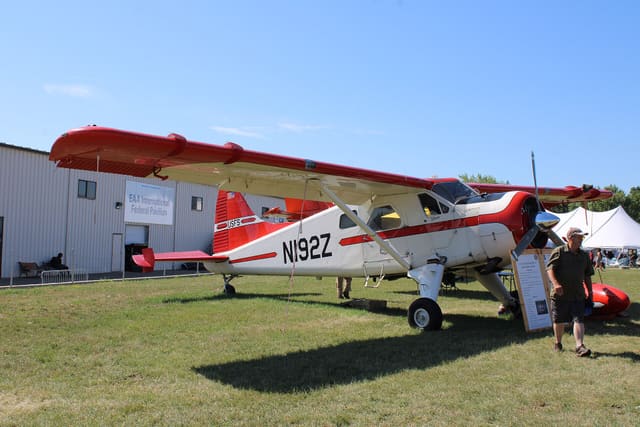 N192Z - De Havilland
