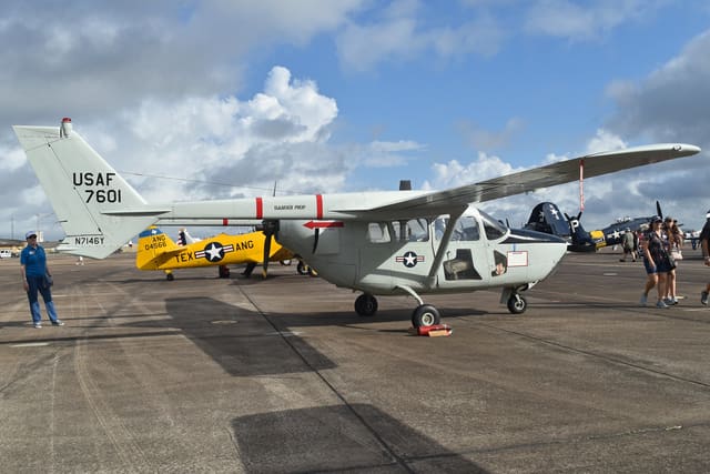 N7146Y - Cessna
