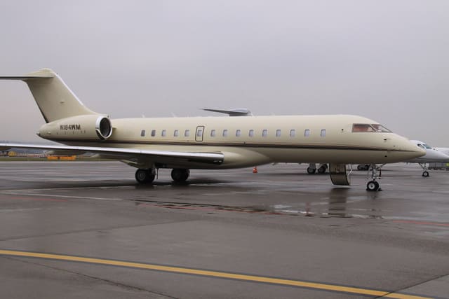 N194WM - Business jet