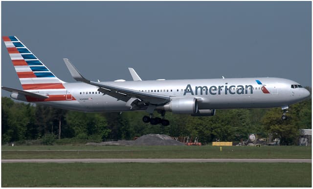 N348AN - Boeing