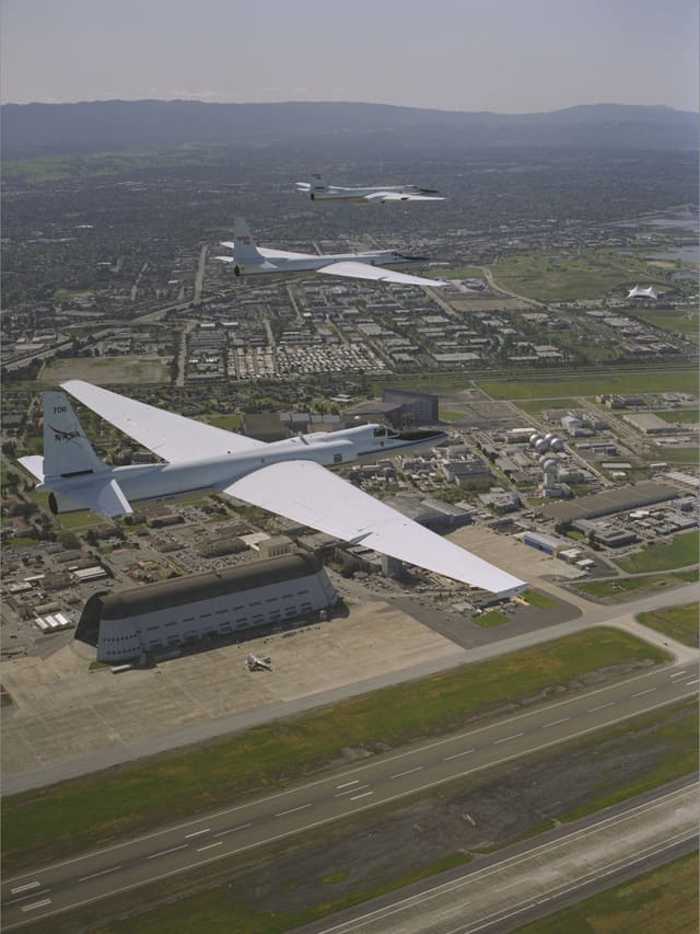 N806NA - Aircraft