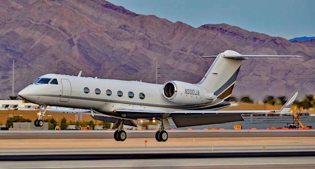 N300JA - Business jet