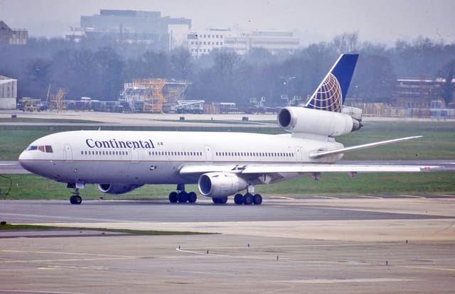 N68065 - Douglas