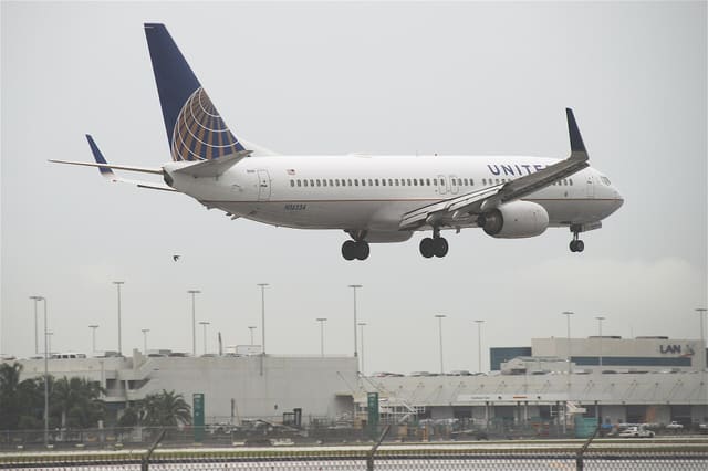 N16234 - Boeing