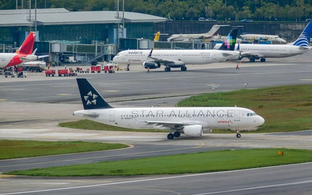 N689TA - Airbus
