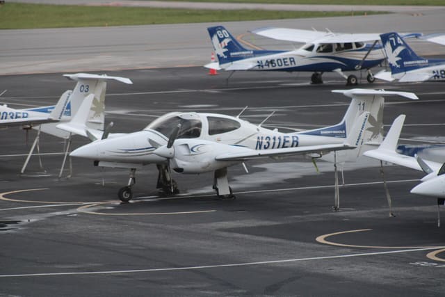 N311ER - Diamond