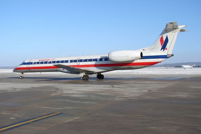 N905JH - Embraer