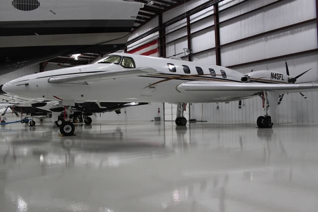 N45FL - Beechcraft