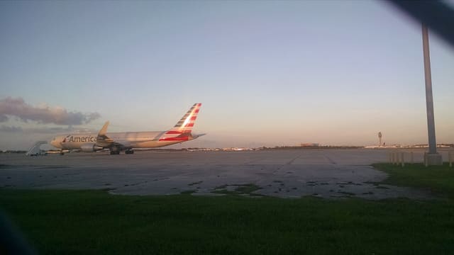 N391AA - Boeing