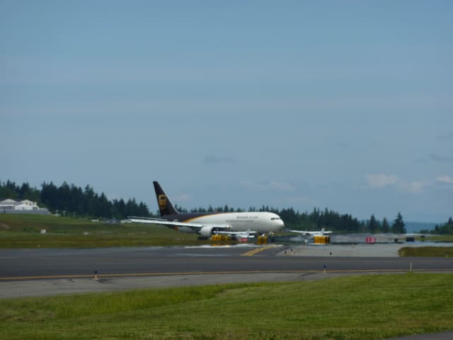 N340UP - Boeing