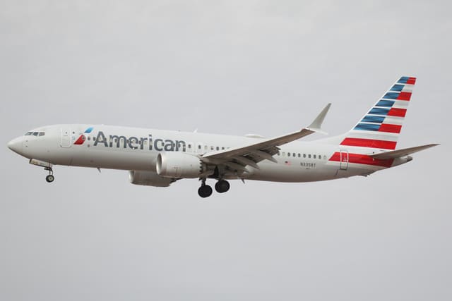 N335RT - Boeing