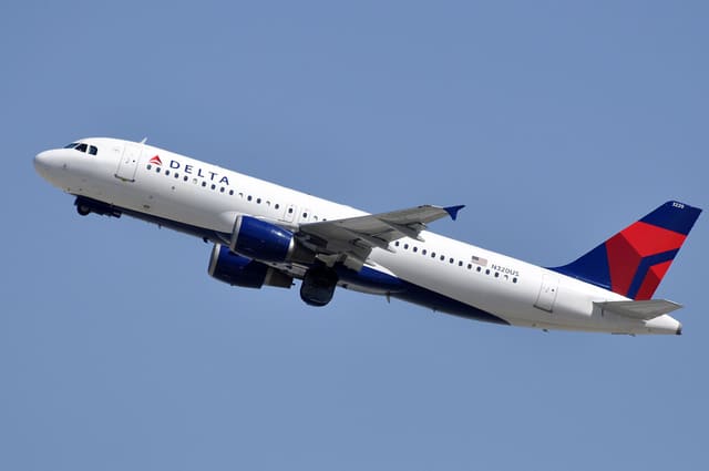N320US - Airbus