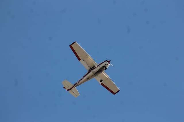 N12215 - Single-engine aircraft