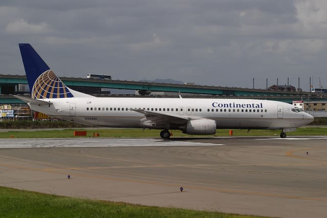 N25201 - Boeing