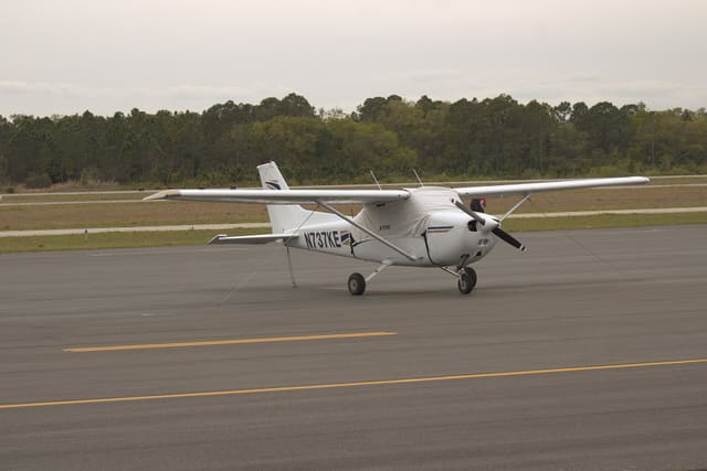 N737KE - Cessna