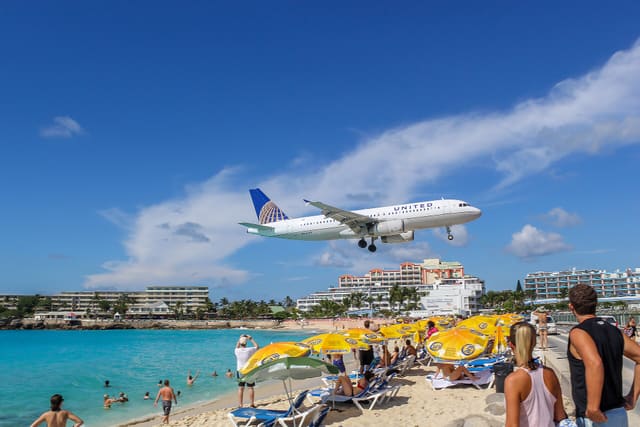 N406UA - Airbus