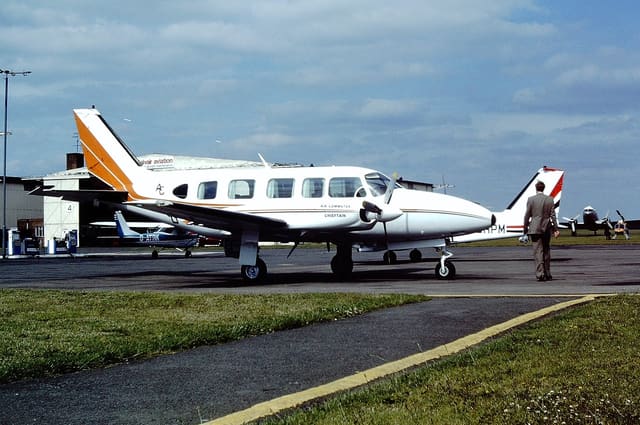 G-BAVM - Piper