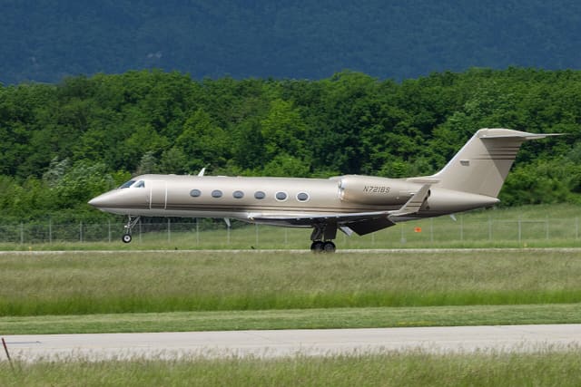 N721BS - Business jet
