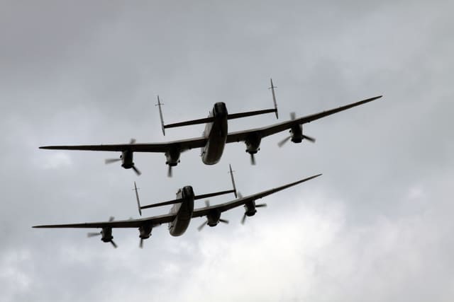 C-GVRA - Warbird