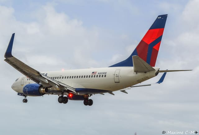 N309DE - Boeing