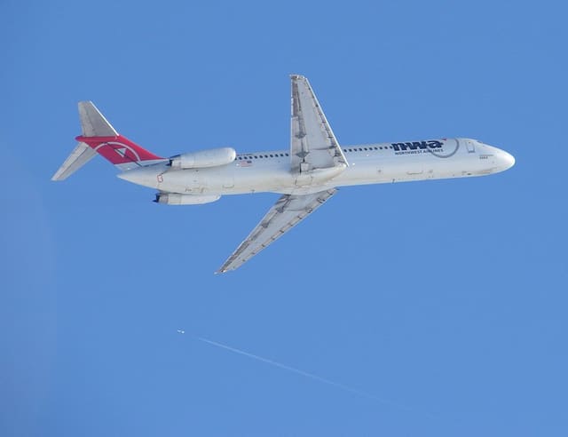 N773NC - Douglas
