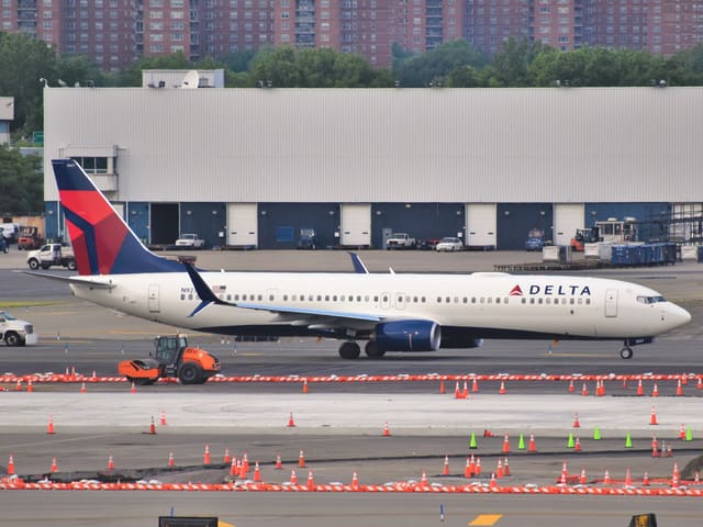 N927DZ - Boeing