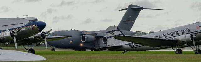 N25641 - Douglas