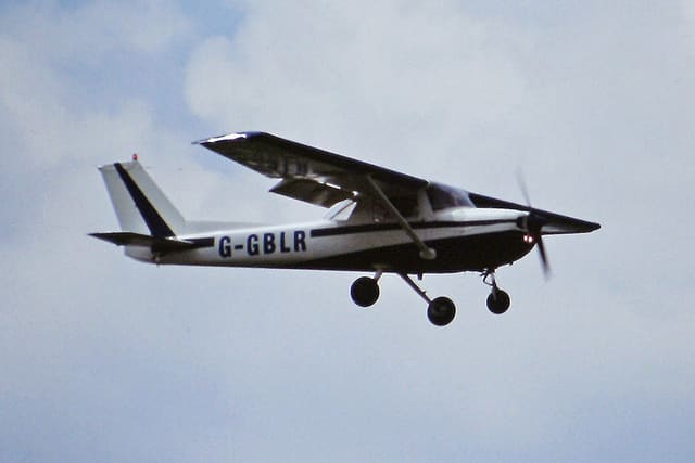 G-GBLR - Cessna