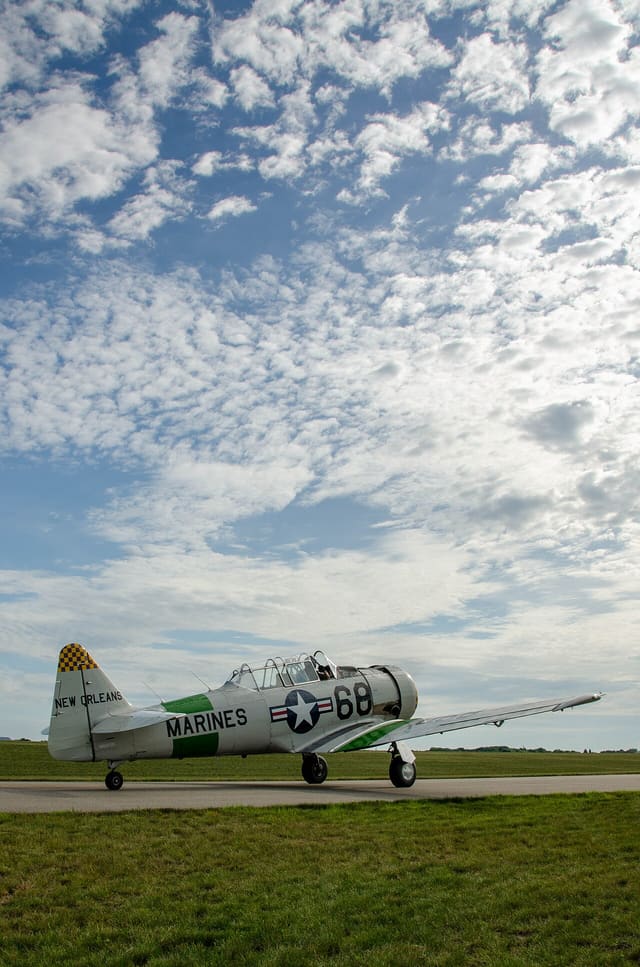 N4983N - Single-engine aircraft