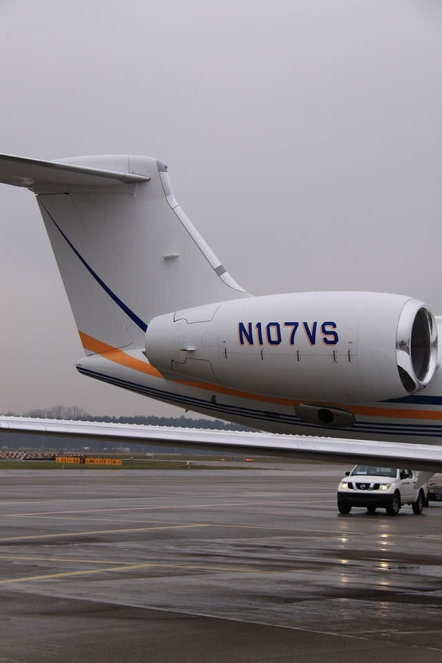 N107VS - Business jet
