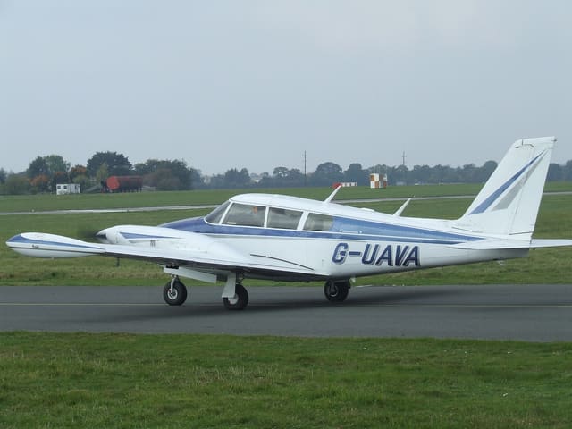 G-UAVA - Piper