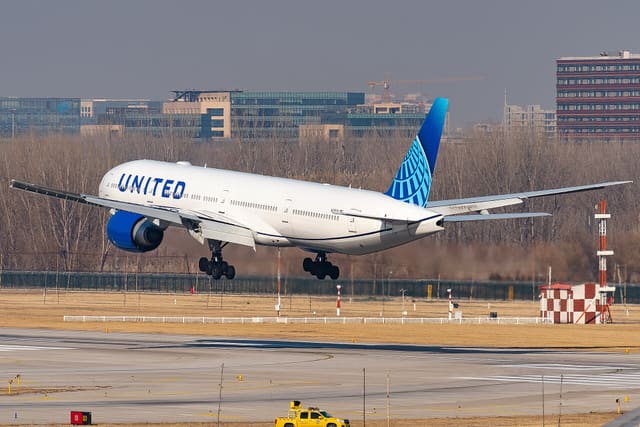 N2352U - Boeing