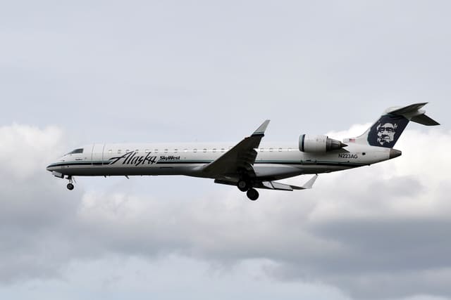 N223AG - Bombardier